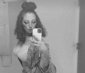 Des Moines Escort Neveah Adult Entertainer, Adult Service Provider, Escort and Companion.