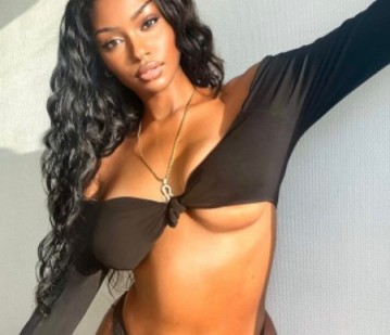 Norah in Dubai escort