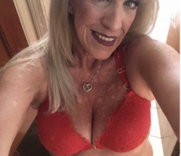 Cleveland Escort Lovelyjordan Adult Entertainer, Adult Service Provider, Escort and Companion.