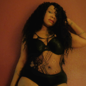 Charlotte Escort Honeyx Adult Entertainer, Adult Service Provider, Escort and Companion.