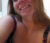 Knoxville Escort Kalithemilf Adult Entertainer in United States, Female Adult Service Provider, American Escort and Companion.