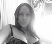 London Escort KerriElla Adult Entertainer in United Kingdom, Female Adult Service Provider, British Escort and Companion.
