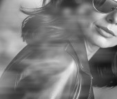 Vancouver Escort Leona  Davis Adult Entertainer in Canada, Female Adult Service Provider, Canadian Escort and Companion.