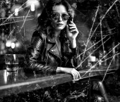 Vancouver Escort Leona  Davis Adult Entertainer in Canada, Female Adult Service Provider, Canadian Escort and Companion.