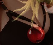 Vancouver Escort Leona  Davis Adult Entertainer in Canada, Female Adult Service Provider, Canadian Escort and Companion. photo 4