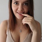 LauraAston escort
