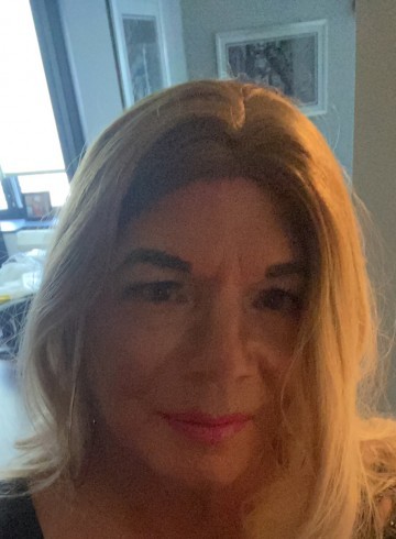 Chicago Escort CandiceChicago Adult Entertainer in United States, Trans Adult Service Provider, Italian Escort and Companion.